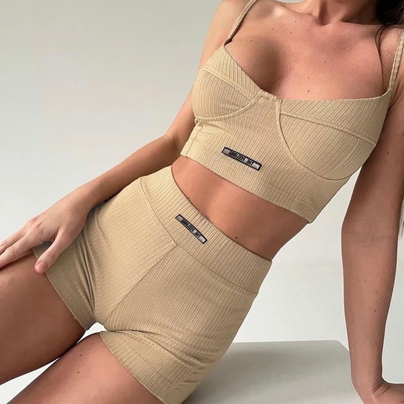 SALE! Beautiful beige knitted cotton outfit set loungewear top shorts XS S M - Picture 1 of 14